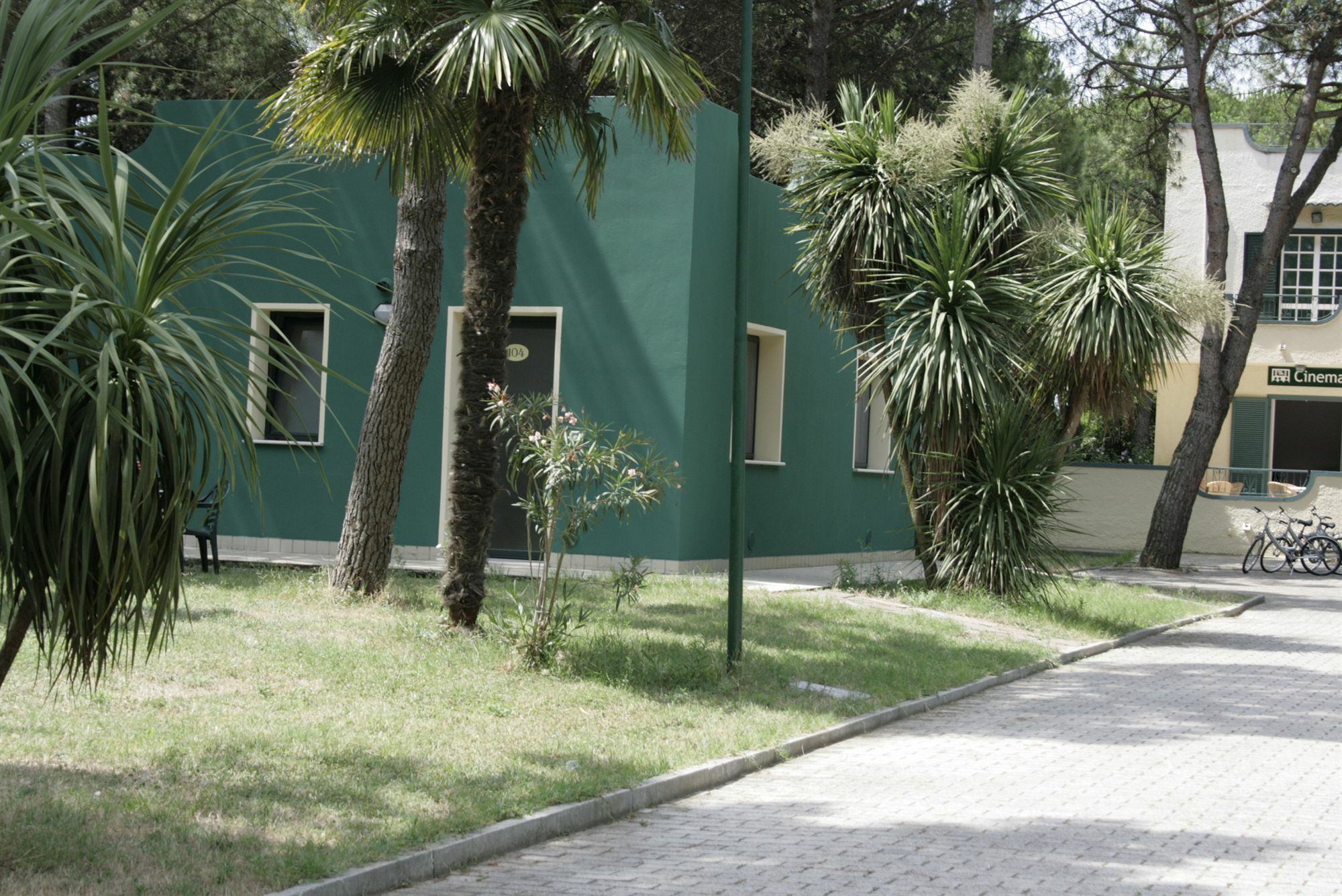 Villaggio Mithos Misano Adriatico Bagian luar foto
